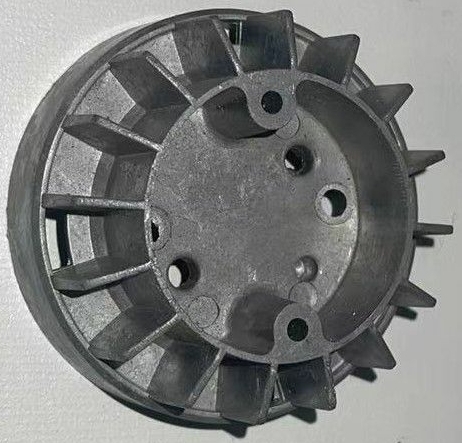 Những vấn đề gì có thể xảy ra nếu độ dày thành khuôn đúc của thiết bị chiếu sáng quá mỏng?