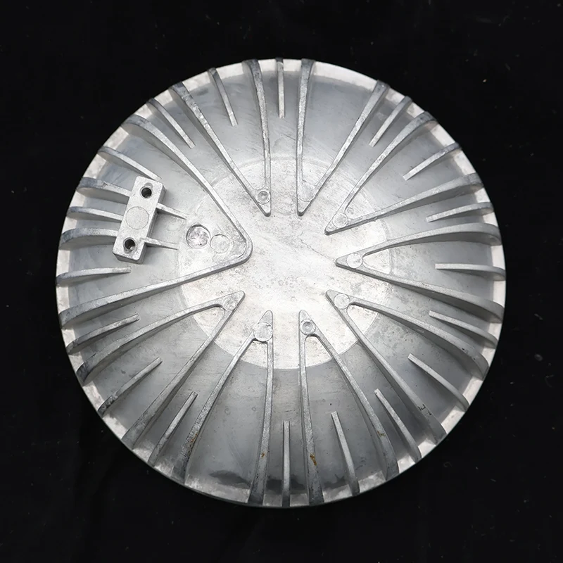 Đóng nhúng của các thành phần bộ tản nhiệt đèn đường phố Aluminum